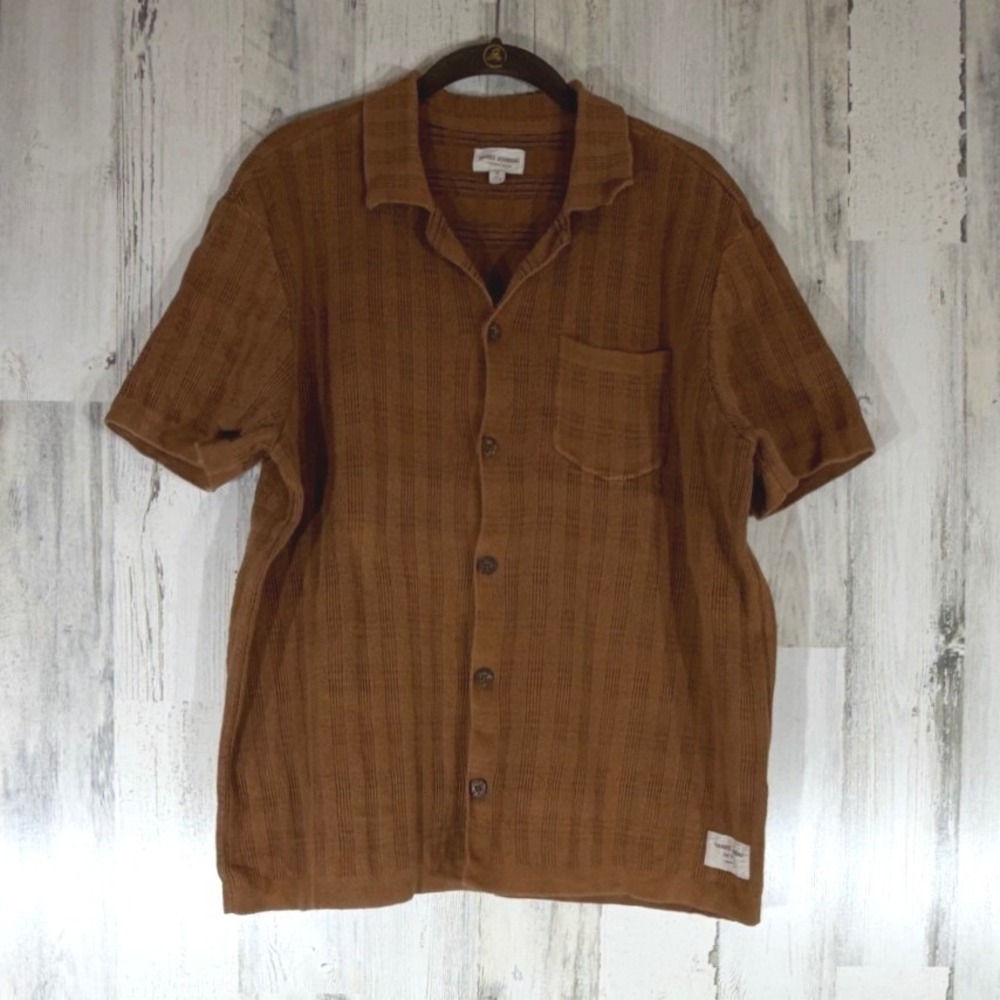 Banks Journal x John E Button Down Sweater Medium Brown Ribbed Knit Minimalist